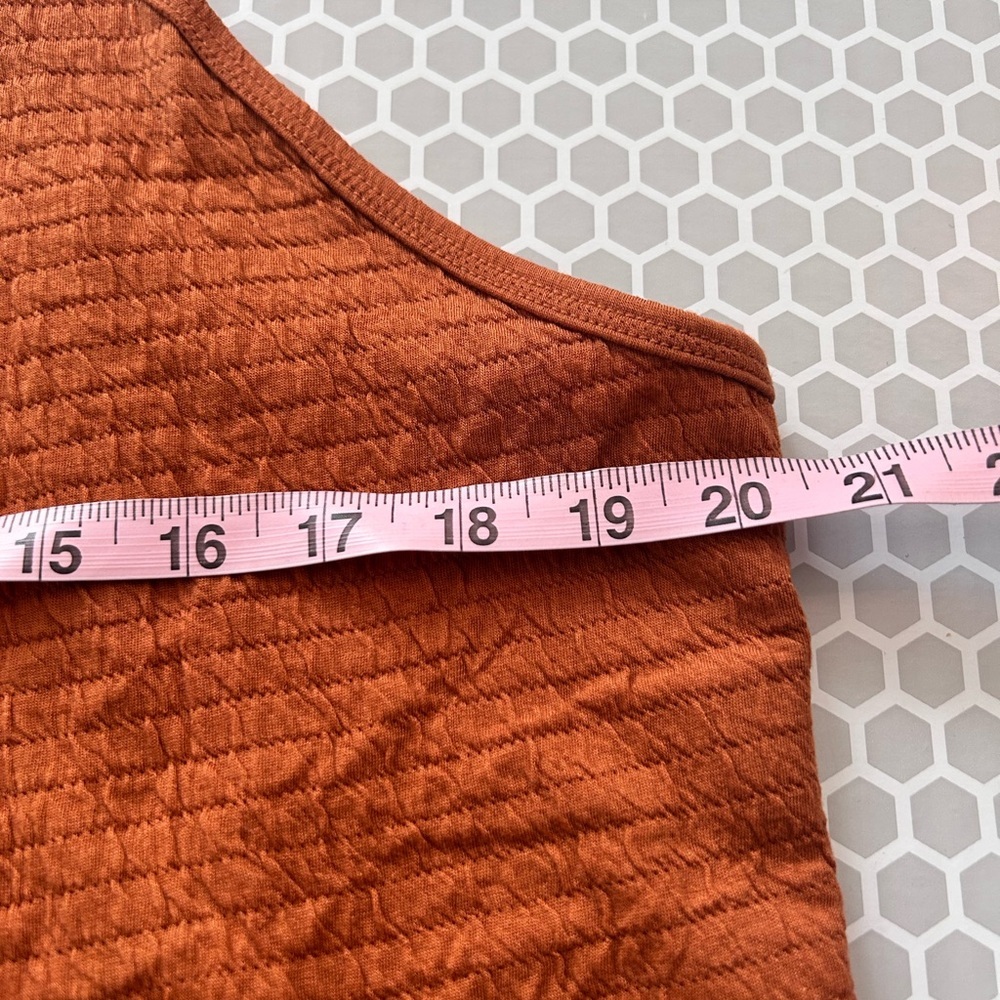 NWT Torrid Goddess Neck Tank Ribbed Rust Orange Size 3 (22/24) - Picture 3 of 7